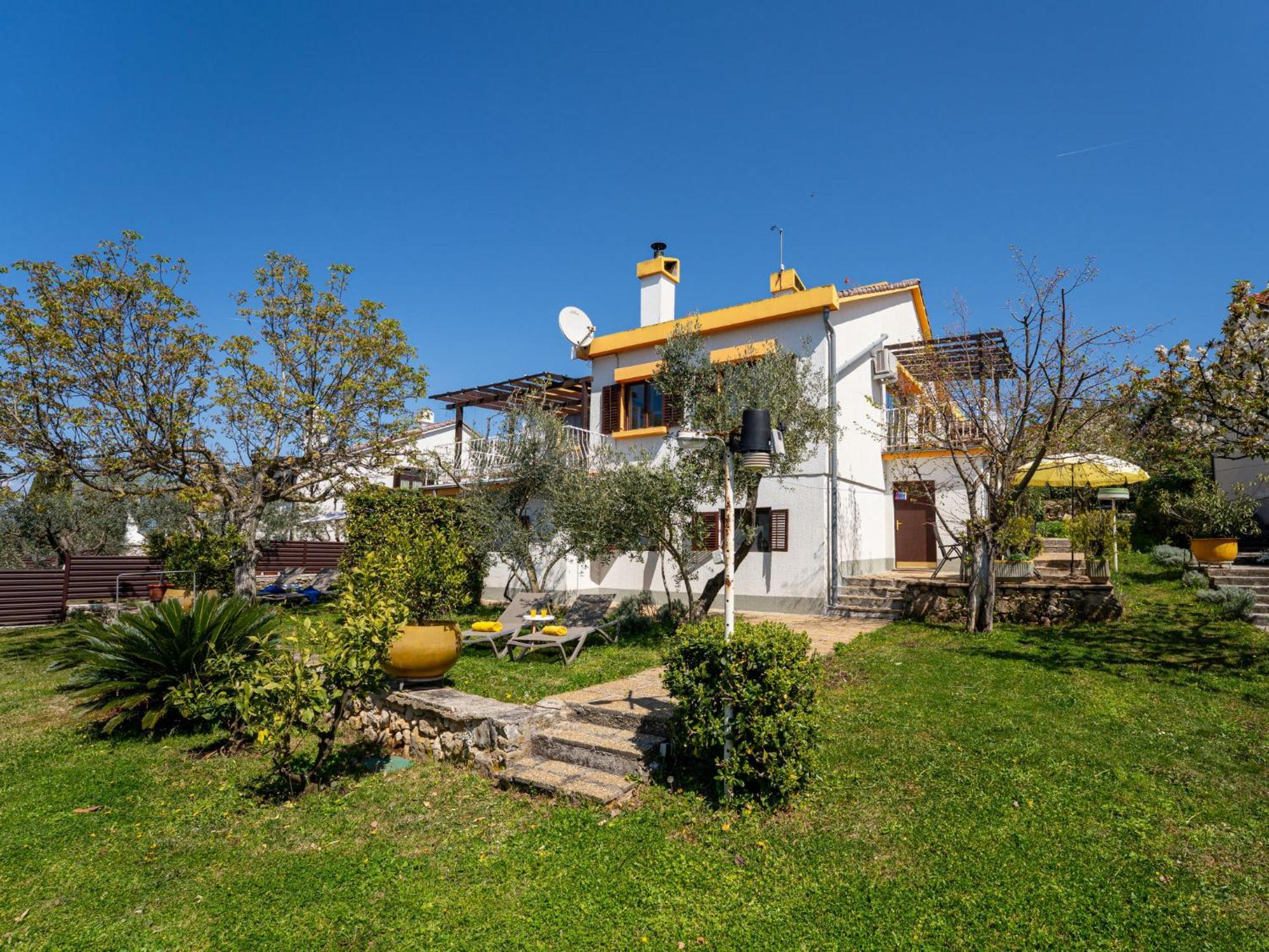 Apartment Jurkovic - Nji100 By Interhome Njivice Dış mekan fotoğraf
